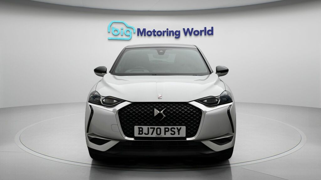 DS DS 3 Crossback Ultra Prestige White #2