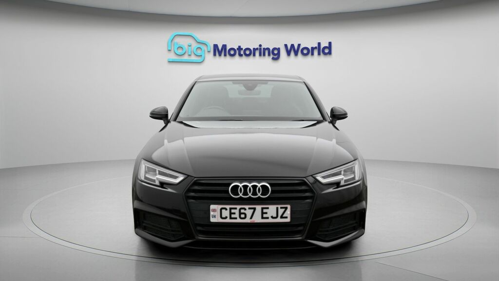 Audi A4 Black Edition Black #2