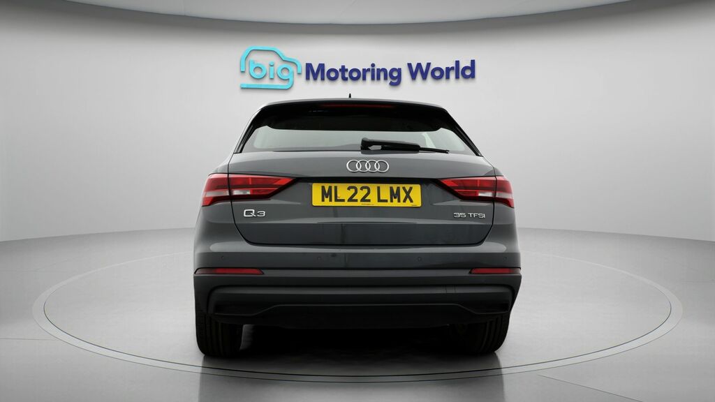 Audi Q3 Technik Grey #6