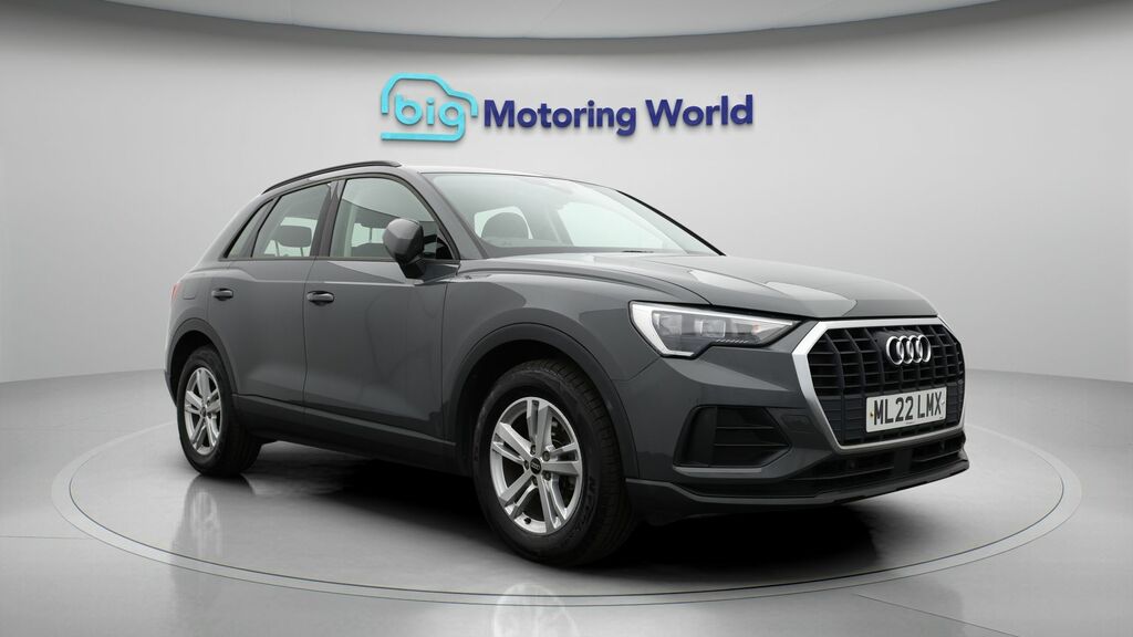 Audi Q3 Technik Grey