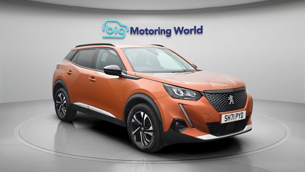 Peugeot 2008 Allure Premium Orange
