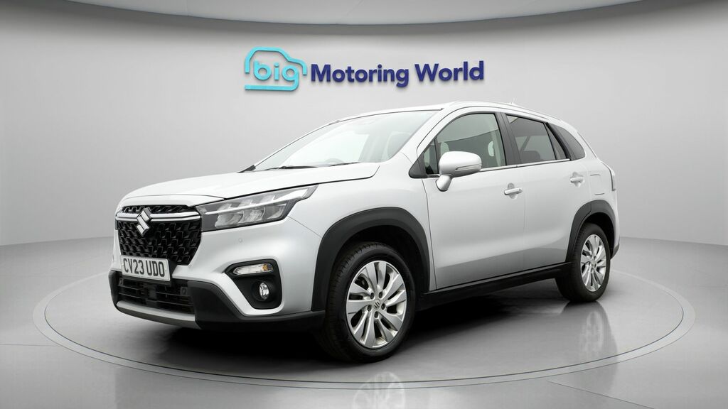 Suzuki S Cross Motion CV23UDO Silver #3