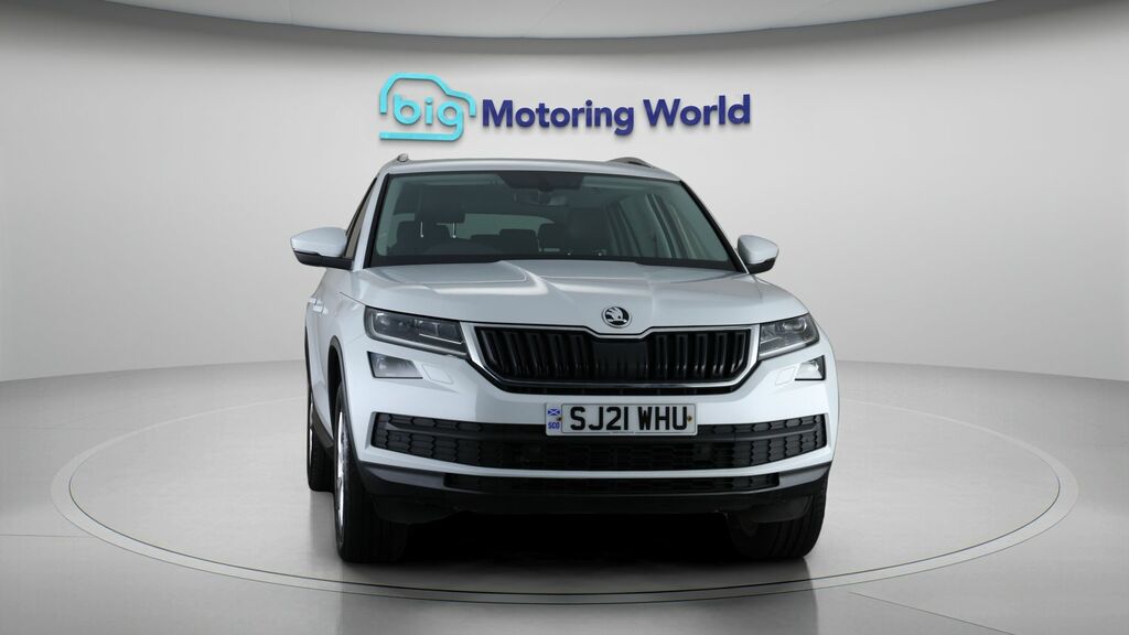 Skoda Kodiaq Se L SJ21WHU White #2