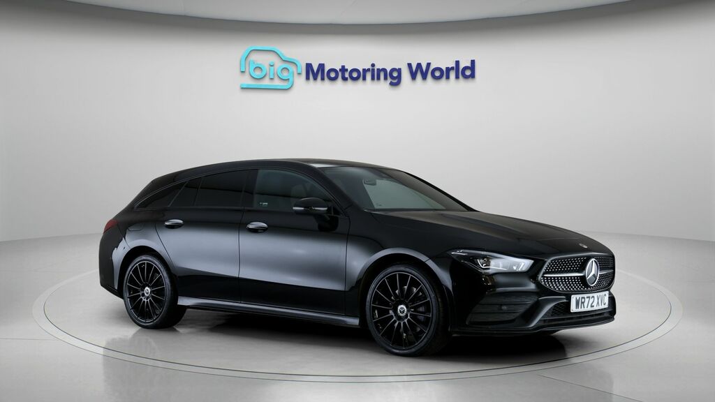 Mercedes-Benz CLA Class Amg Line Night Edition Black