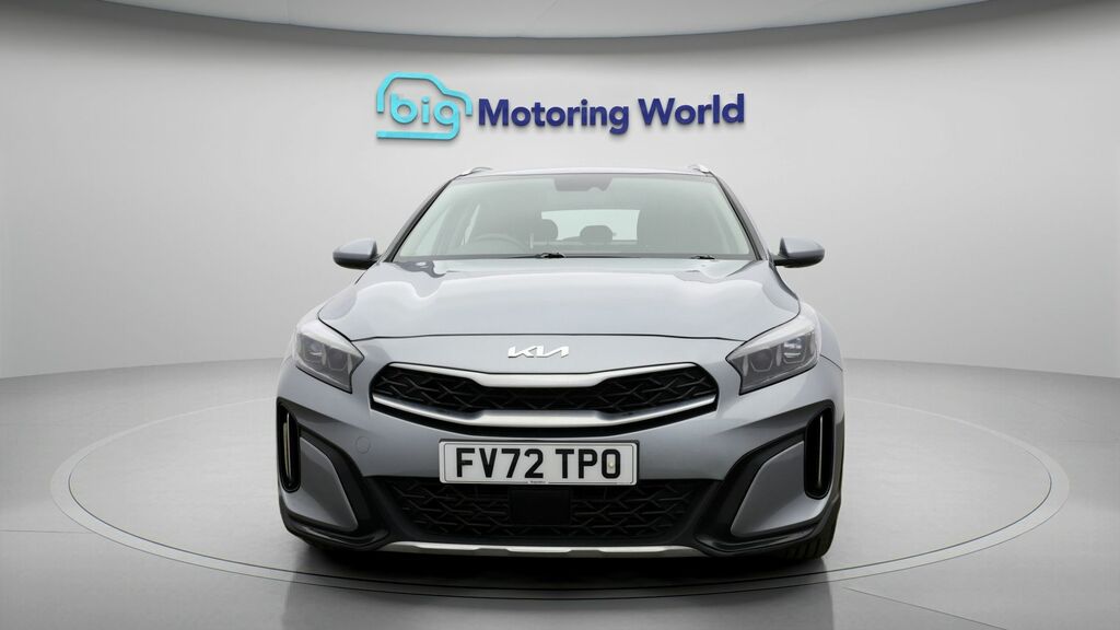 Kia Xceed 2 FV72TPO Silver #2