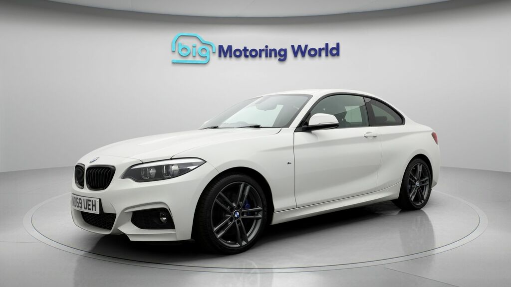 BMW 2 Series M Sport White #3