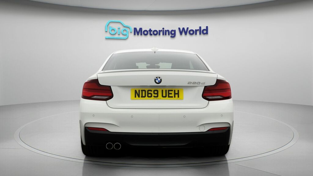 BMW 2 Series M Sport White #6
