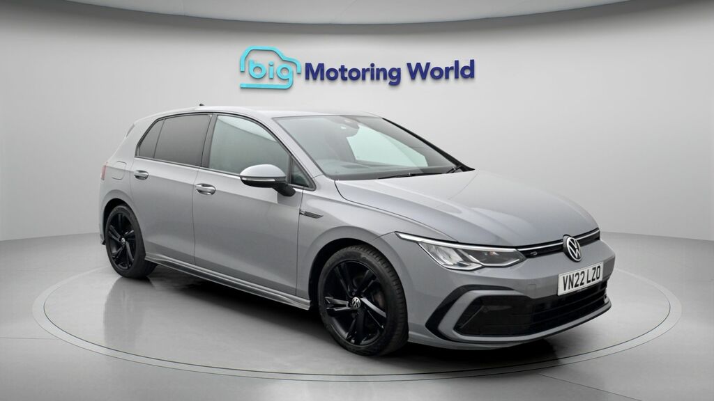 Volkswagen Golf R-line VN22LZO Grey