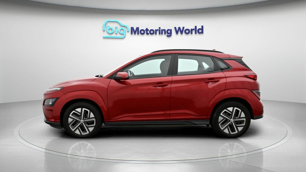 Hyundai Kona Se Connect NX72XGE Red #4