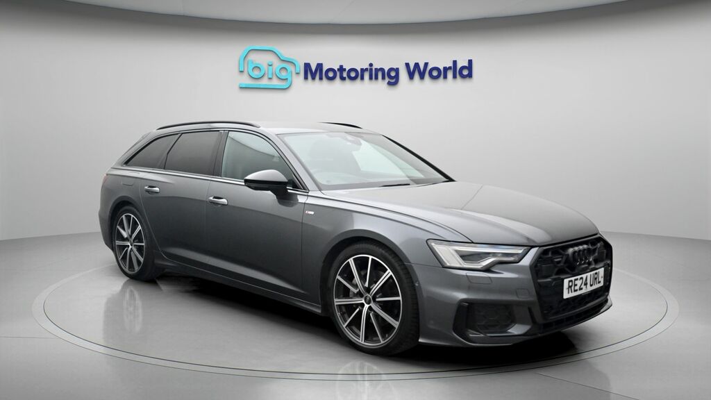 Audi A6 Avant Black Edition Grey