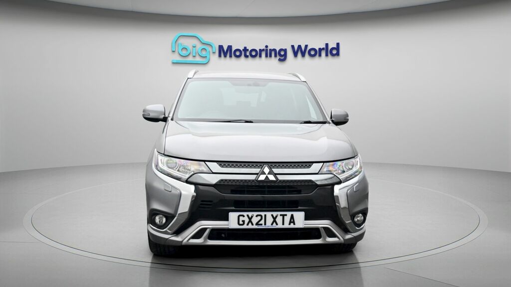 Mitsubishi Outlander Dynamic Grey #2