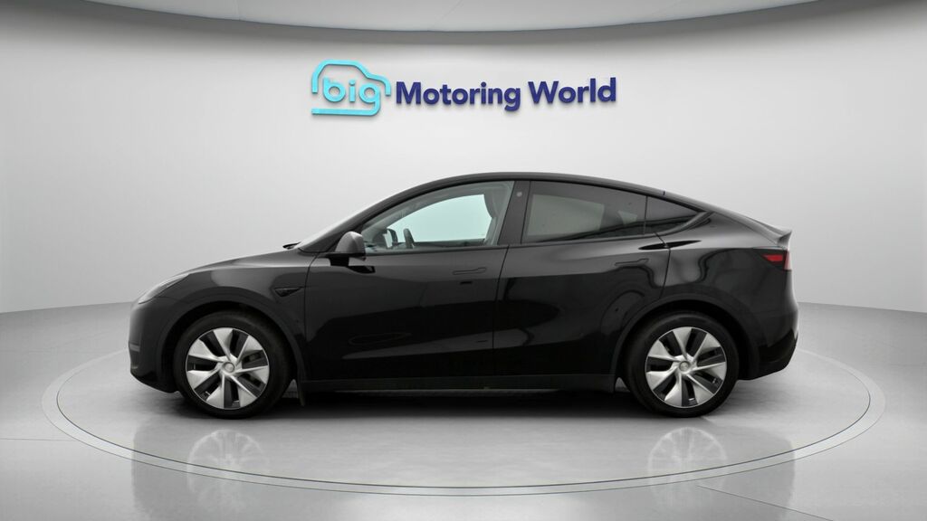 Tesla Model Y Long Range AJ72DYB Black #4