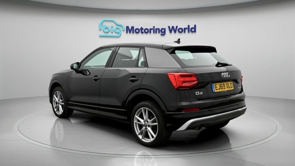 Audi Q2 S Line Black #5