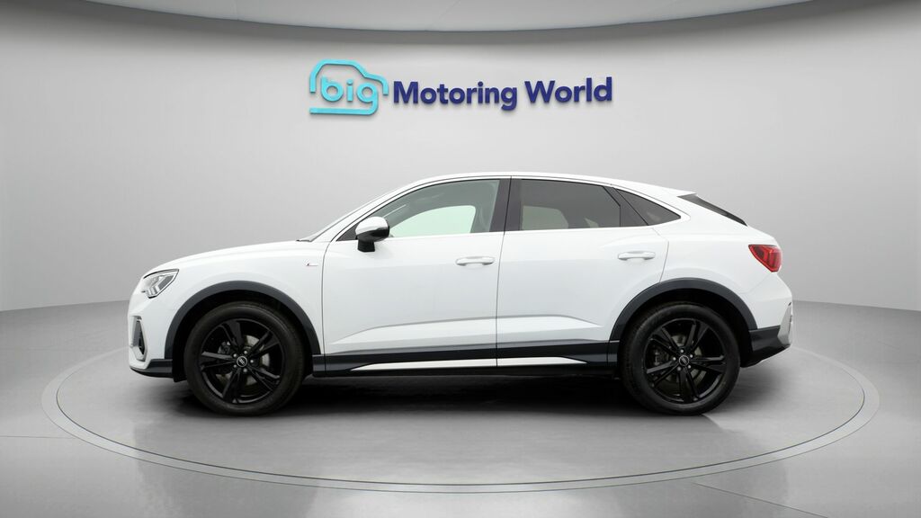 Audi Q3 S Line White #4