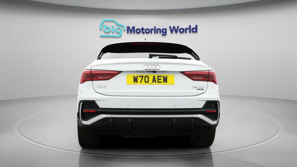 Audi Q3 S Line White #6