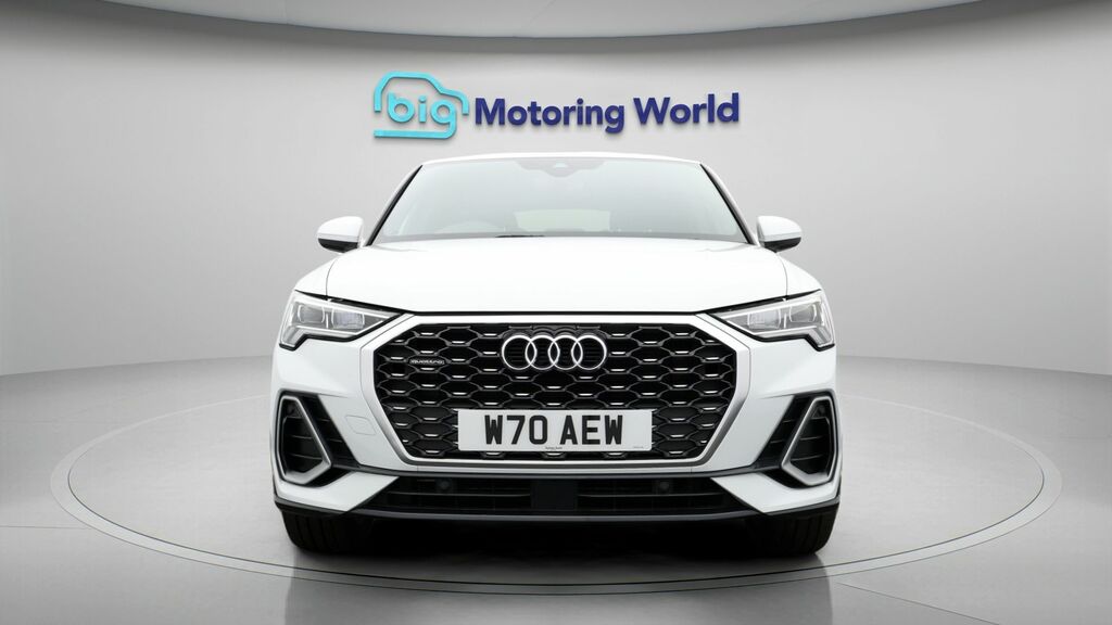 Audi Q3 S Line White #2