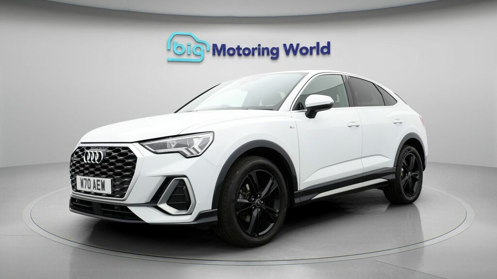 Audi Q3 S Line White #3