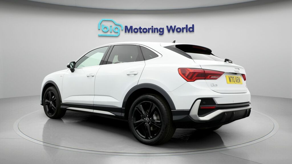 Audi Q3 S Line White #5