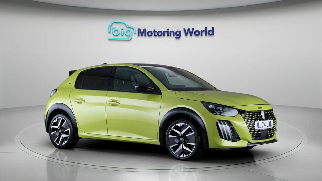 Peugeot 208 Gt Yellow