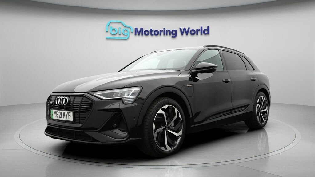 Audi E-tron Black Edition YE21MYF Black #3