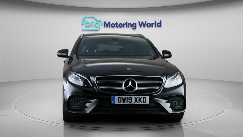 Mercedes-Benz E Class Amg Line OW19XKD Black #2