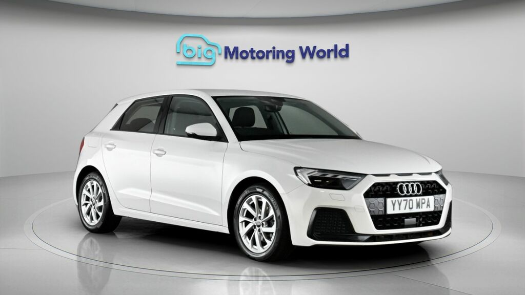 Audi A1 Sport White
