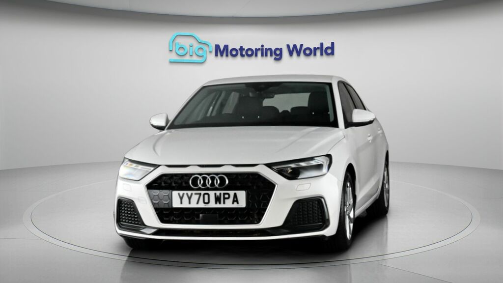 Audi A1 Sport White #3