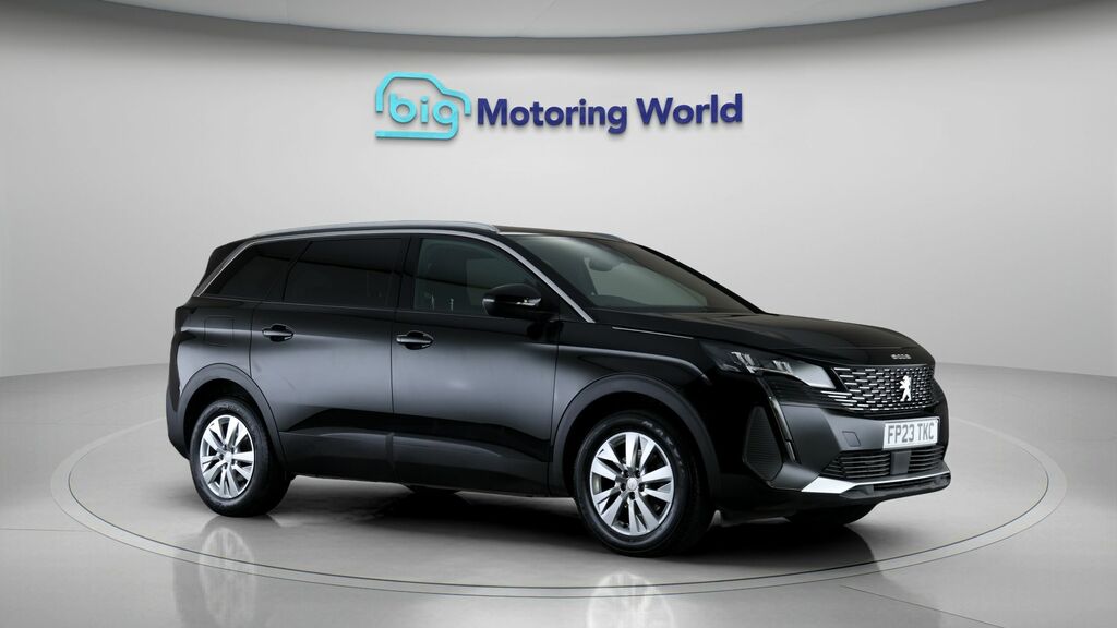 Peugeot 5008 Allure Premium Black