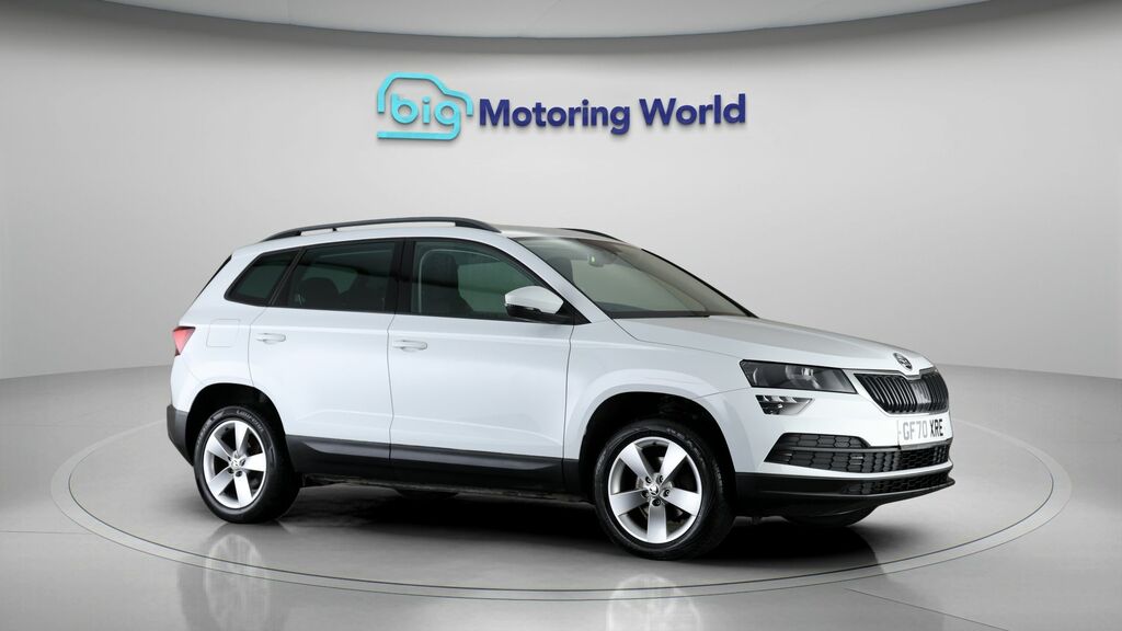 Skoda Karoq Se White