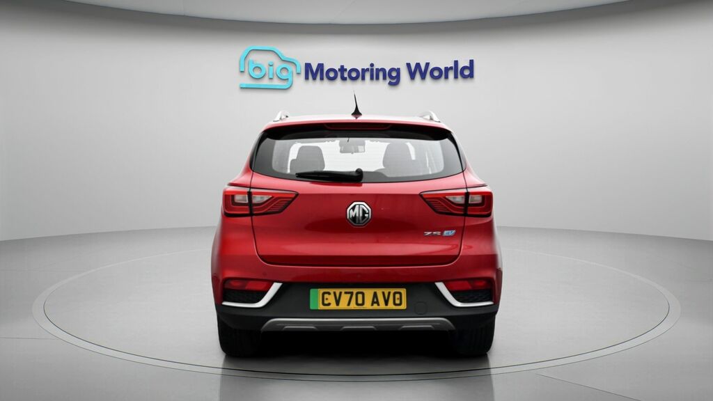 MG ZS Exclusive Red #6