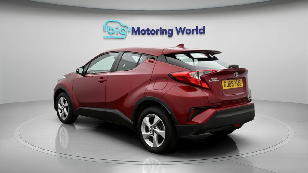 Toyota C-Hr Icon GJ69YUS Red #5