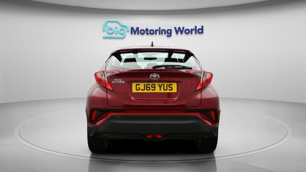 Toyota C-Hr Icon GJ69YUS Red #6