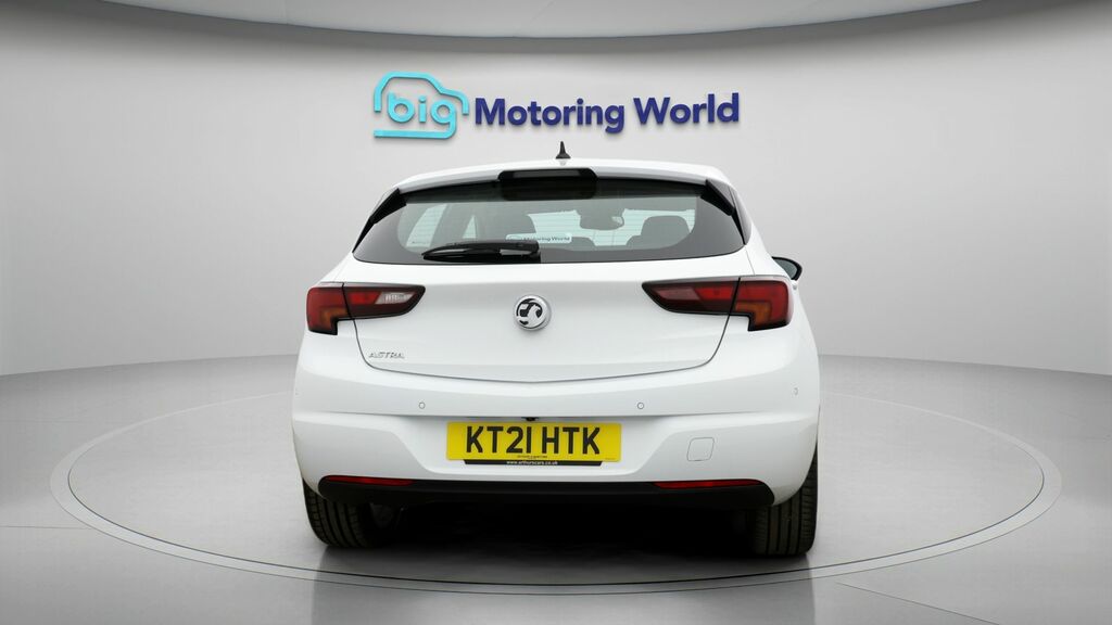 Vauxhall Astra Elite Nav Premium KT21HTK White #6