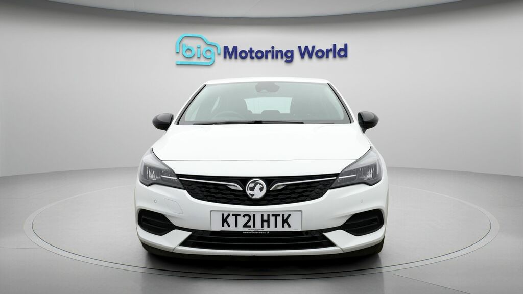 Vauxhall Astra Elite Nav Premium KT21HTK White #2