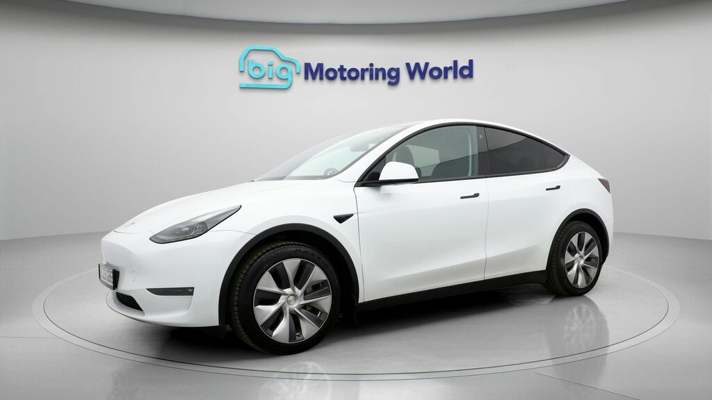 Tesla Model Y Long Range BL23GBE White #2