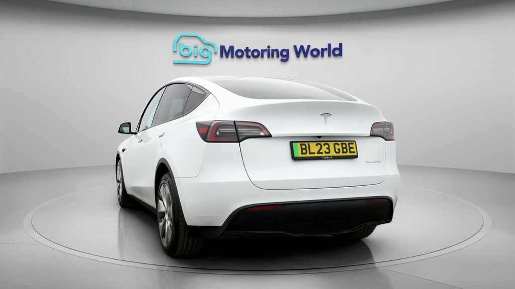 Tesla Model Y Long Range BL23GBE White #5