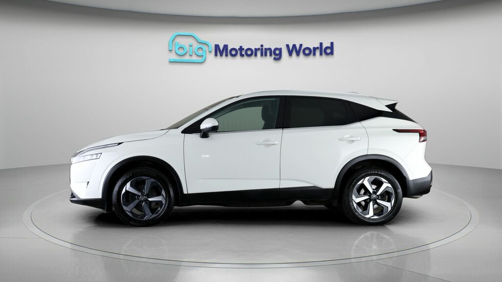 Nissan Qashqai N-connecta SJ23UGG White #4