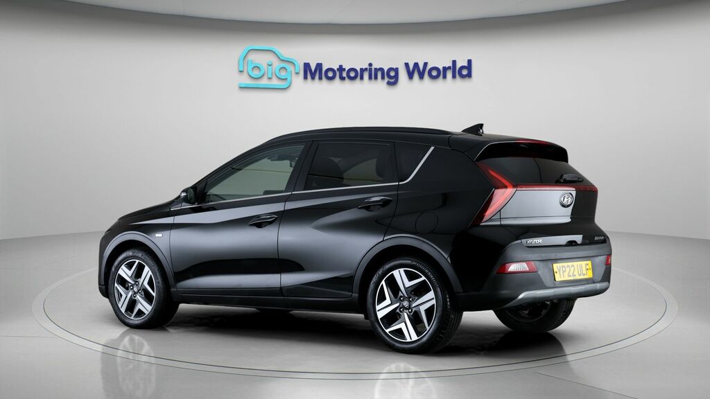 Hyundai Bayon Premium Black #5