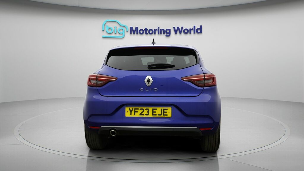 Renault Clio Techno Blue #6