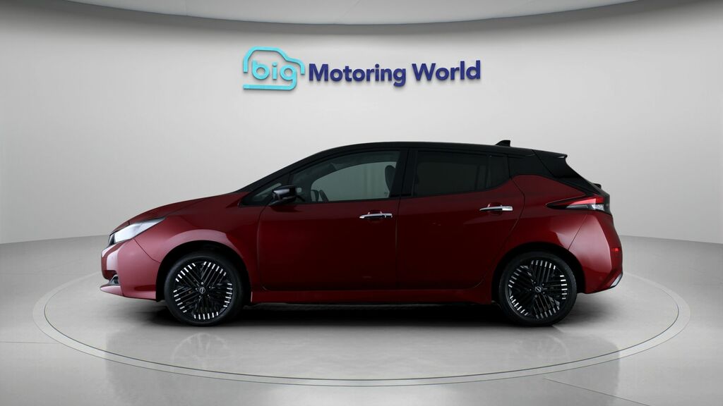 Nissan Leaf E Tekna SH22KKS Red #4