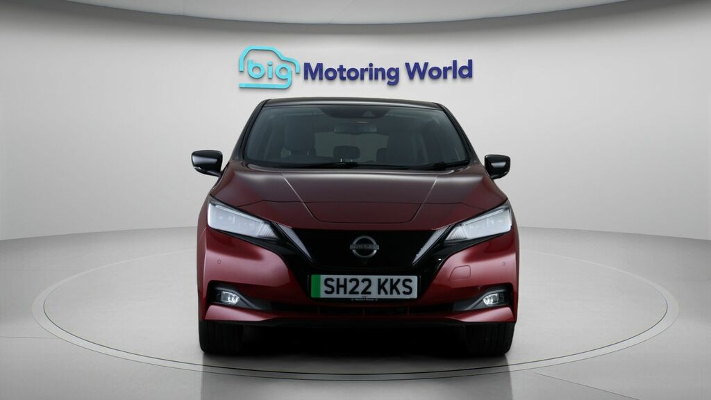 Nissan Leaf E Tekna SH22KKS Red #2