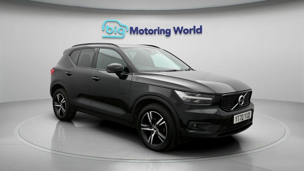 Volvo XC40 R-design Black