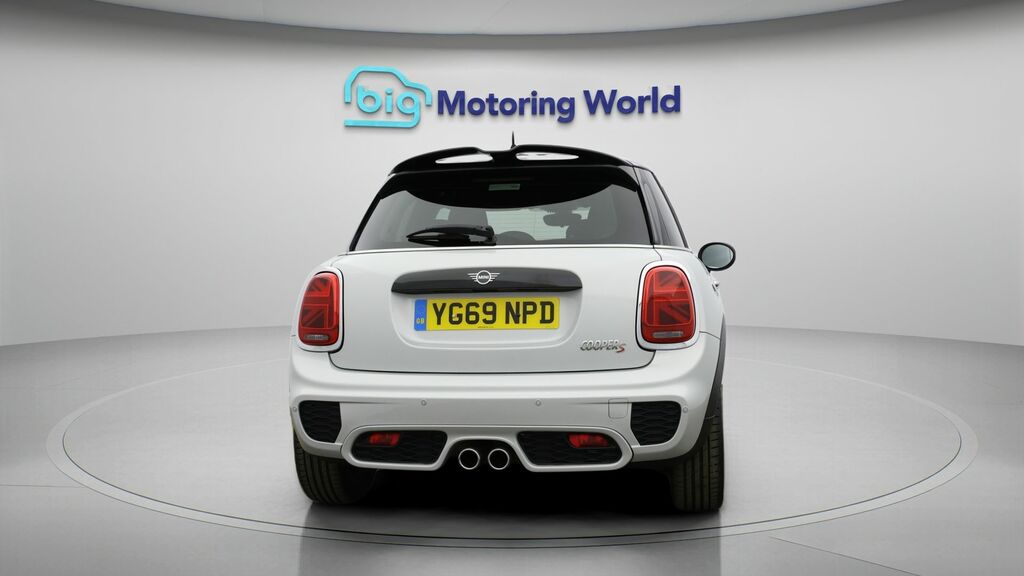 Mini Hatch Cooper S Sport YG69NPD Silver #6