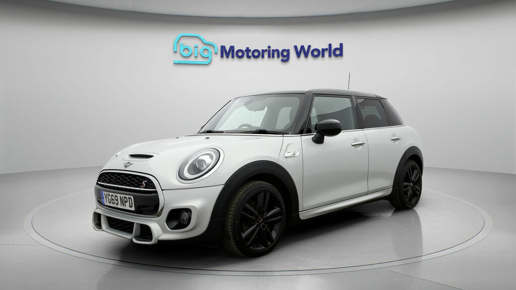 Mini Hatch Cooper S Sport YG69NPD Silver #3