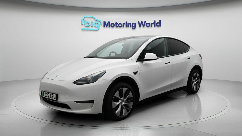 Tesla Model Y Long Range AJ22EPU White #3