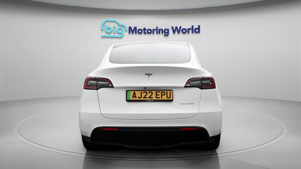 Tesla Model Y Long Range AJ22EPU White #6