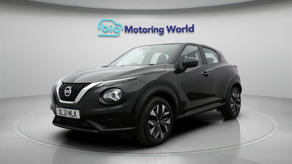 Nissan Juke Acenta Black #3