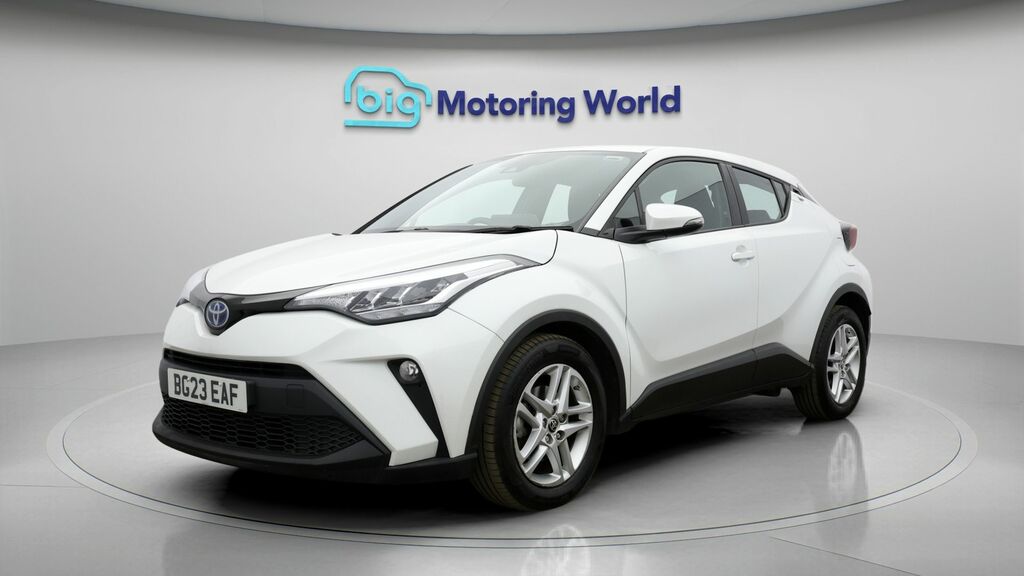 Toyota C-Hr Icon BG23EAF White #3