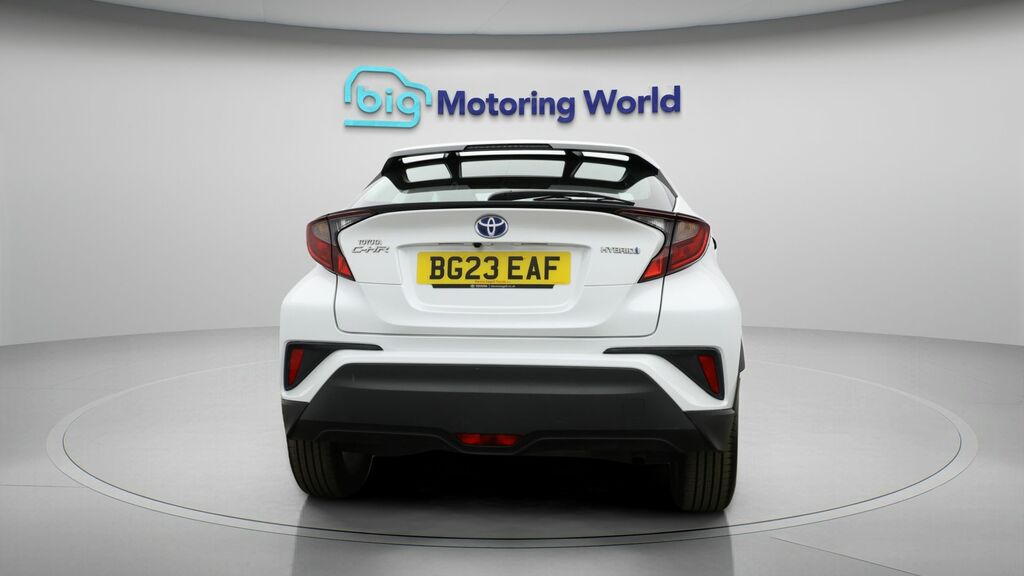 Toyota C-Hr Icon BG23EAF White #6