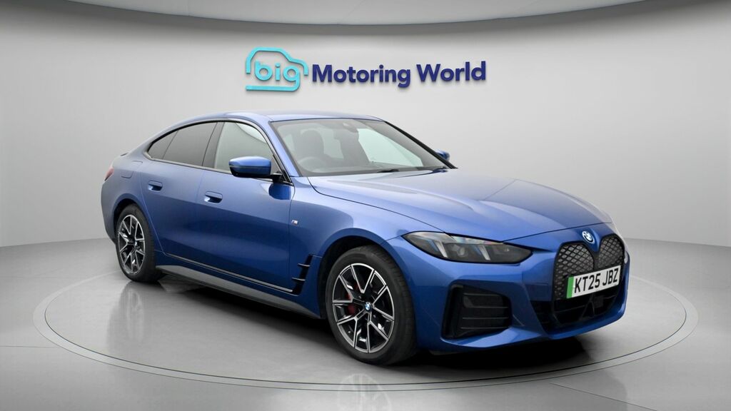 BMW i4 M Sport Blue